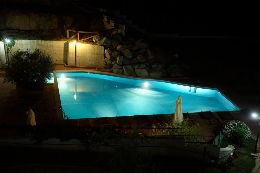 זמברונה Residenza Mediterranea מראה חיצוני תמונה