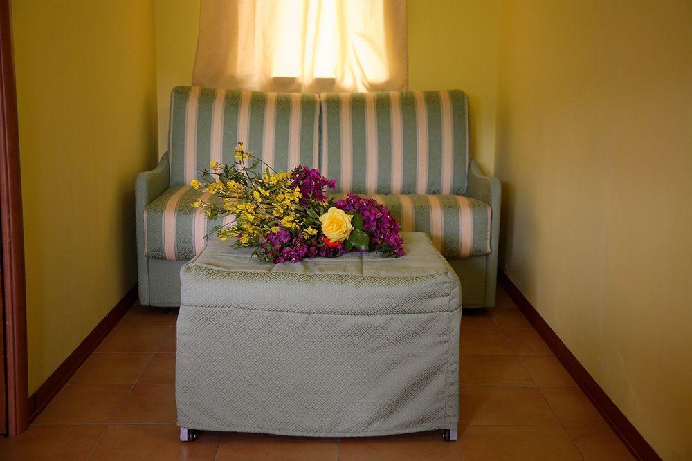 זמברונה Residenza Mediterranea מראה חיצוני תמונה