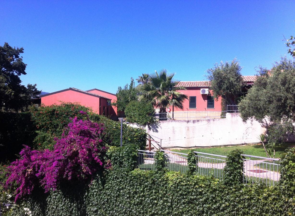 זמברונה Residenza Mediterranea מראה חיצוני תמונה